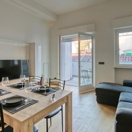 Appartamento Centro Torino Con Terrazzo Εξωτερικό φωτογραφία