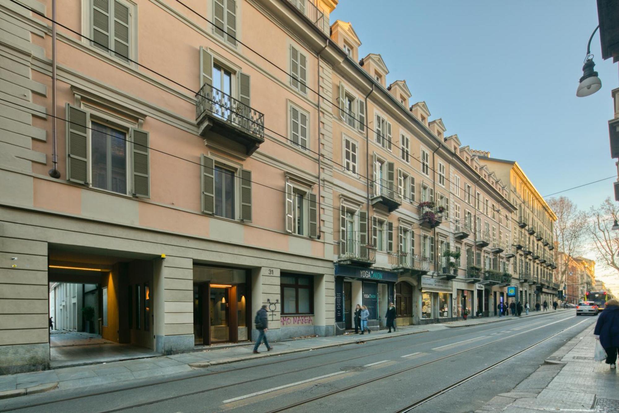 Appartamento Centro Torino Con Terrazzo Εξωτερικό φωτογραφία