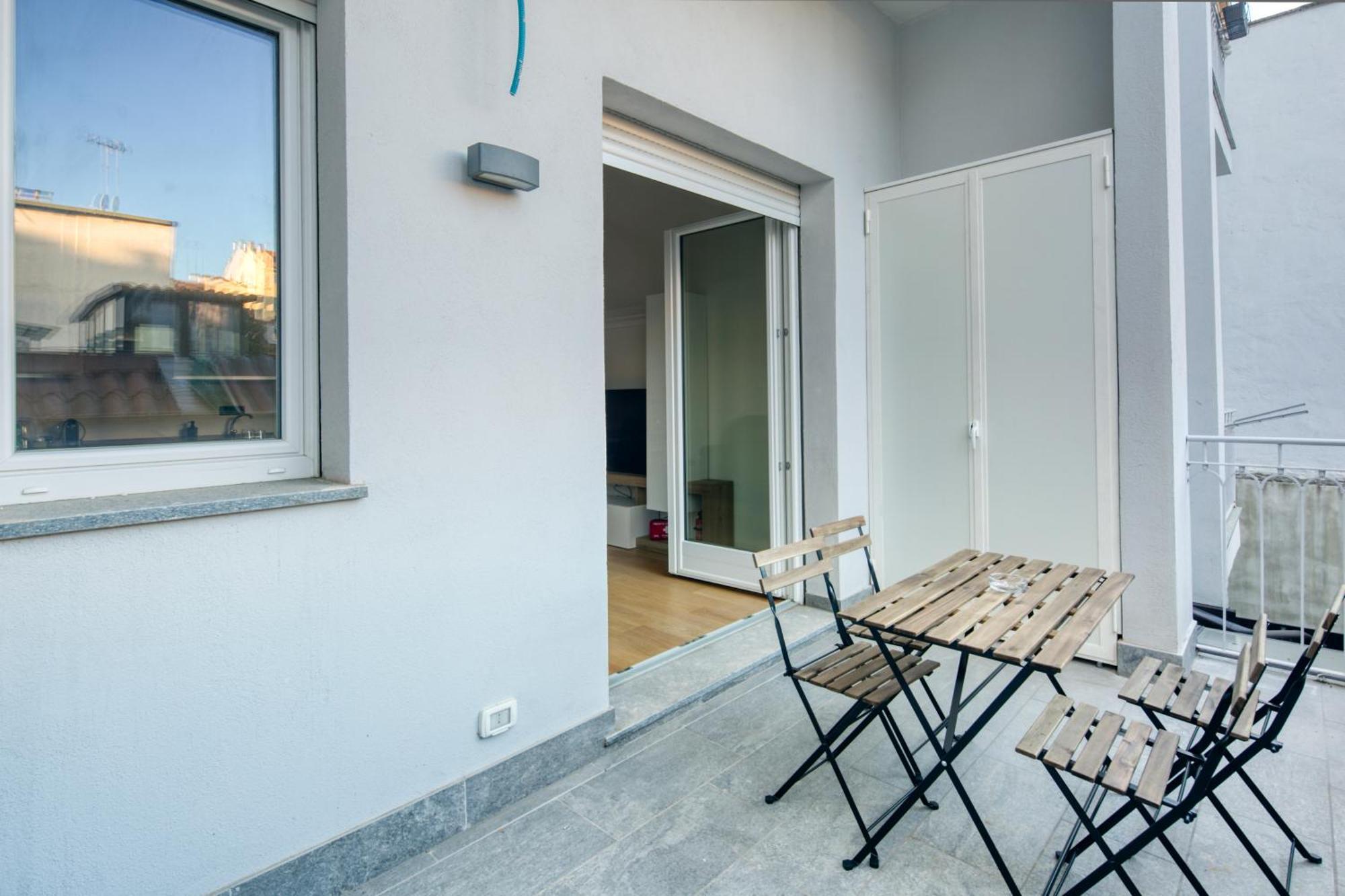 Appartamento Centro Torino Con Terrazzo Εξωτερικό φωτογραφία