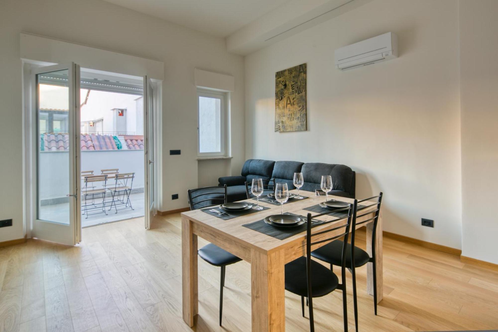Appartamento Centro Torino Con Terrazzo Εξωτερικό φωτογραφία